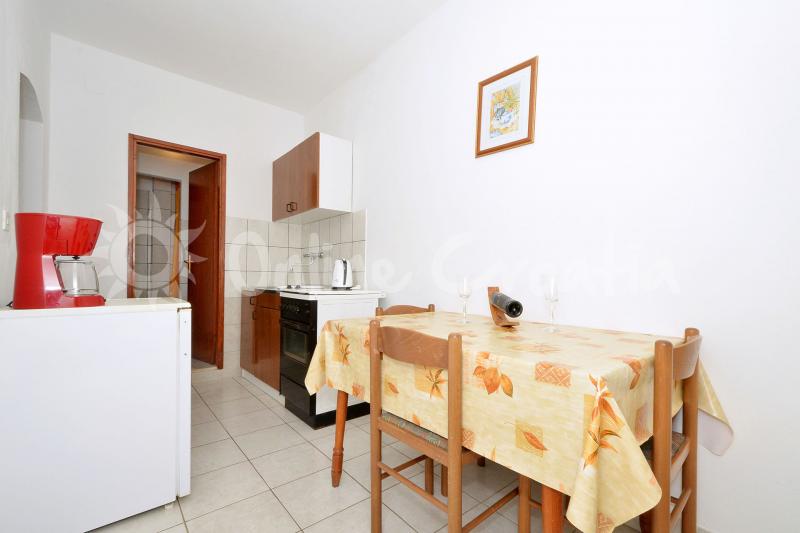 Apartament Duje B